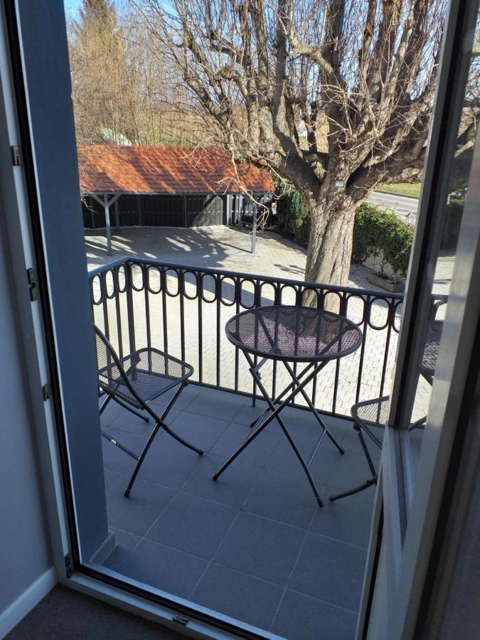 Hotel Landgasthof Adler Bad Krozingen Bagian luar foto