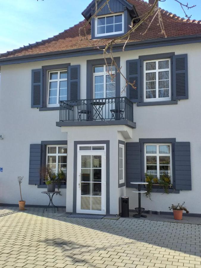 Hotel Landgasthof Adler Bad Krozingen Bagian luar foto