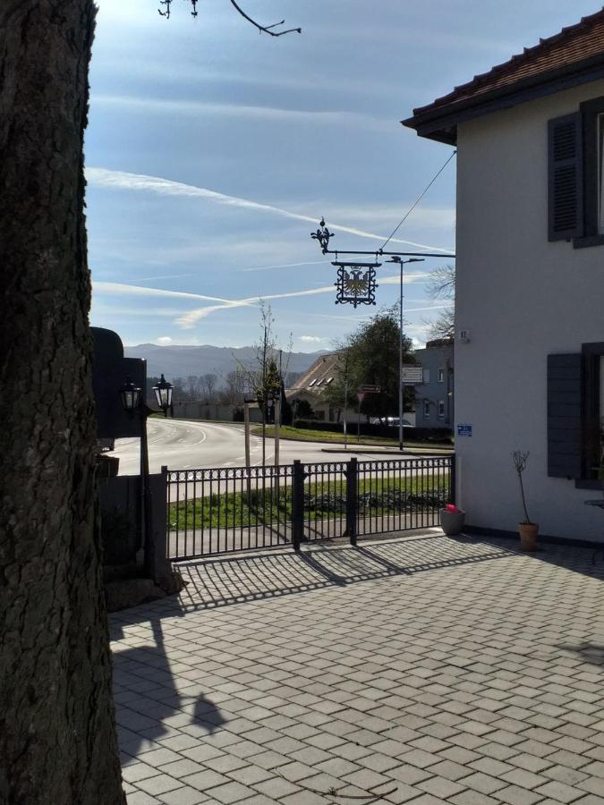 Hotel Landgasthof Adler Bad Krozingen Bagian luar foto